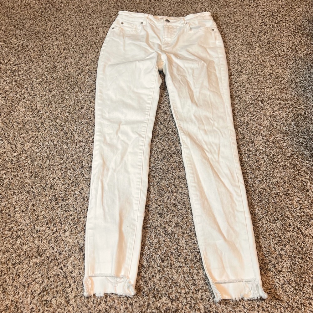 Cremieux White Denim‎ Jeans Size 6 Frayed Hem Ankle Skinny Casual